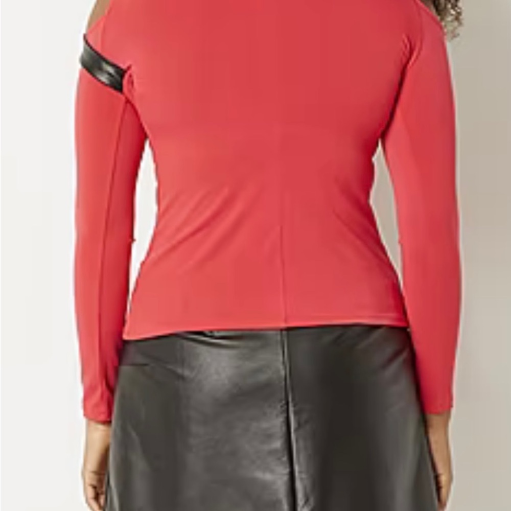 NWT. $44R Bold Elements Womens Long Sleeve Top. - Picture 4 of 6